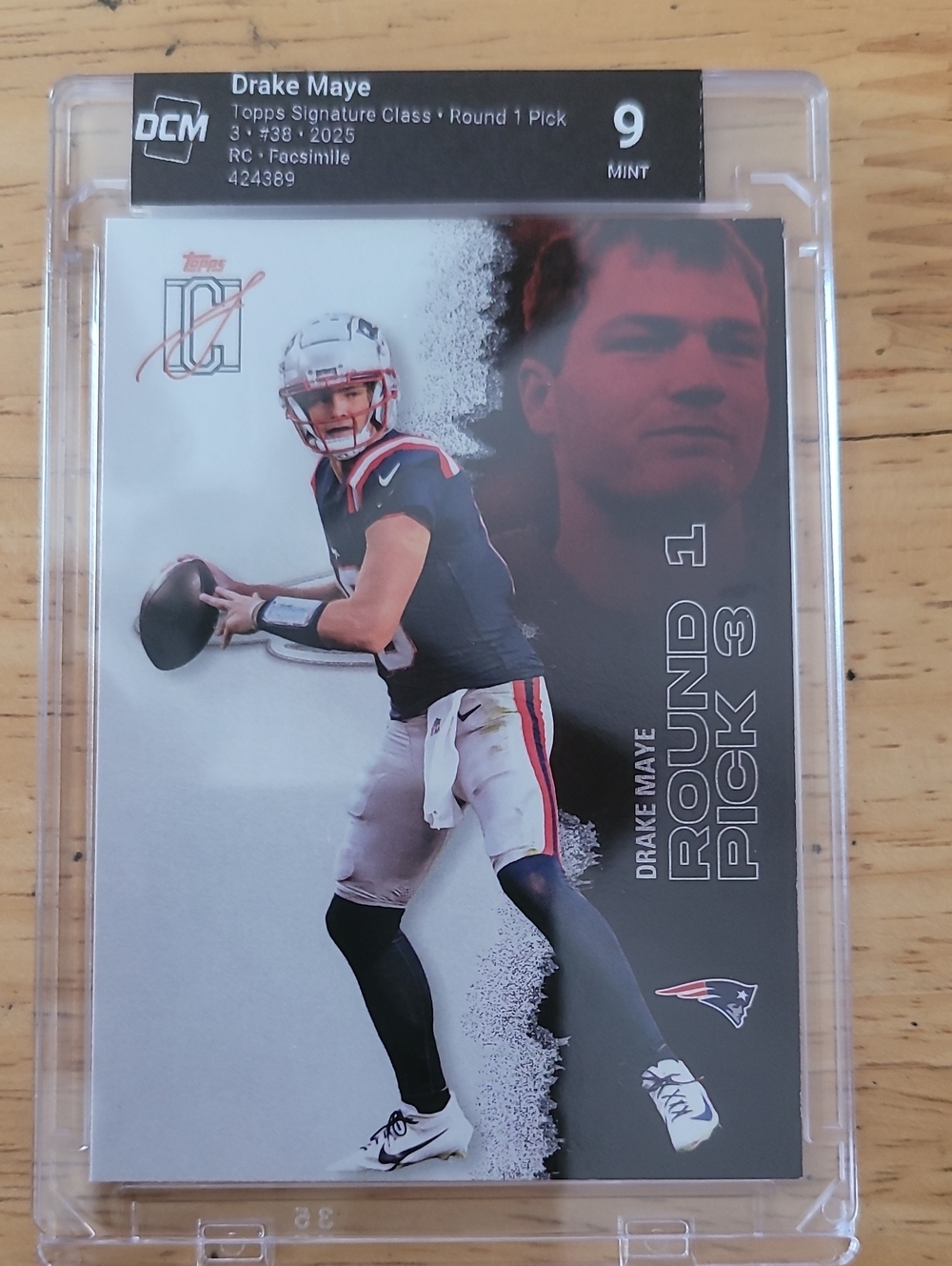 Topps Drake Maye Rookie Card #38 DCM Graded MINT 9 - Picture 1 of 1